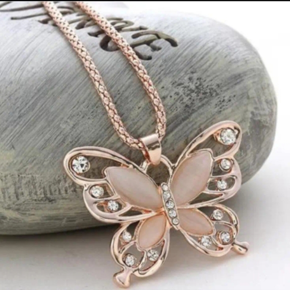 Butterfly Cat Stone Necklace Glitter Crystal Chain Women's Autumn Summer Spring - Picture 3 of 5